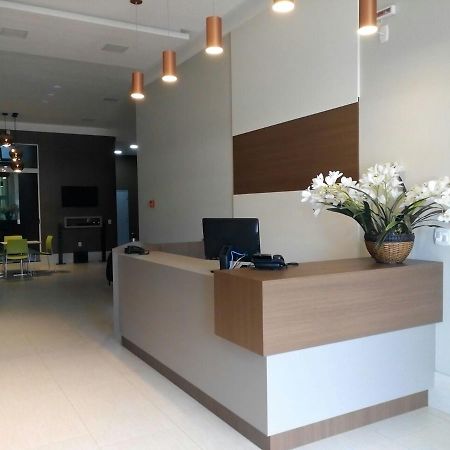 Brito Hotel Resplendor Экстерьер фото